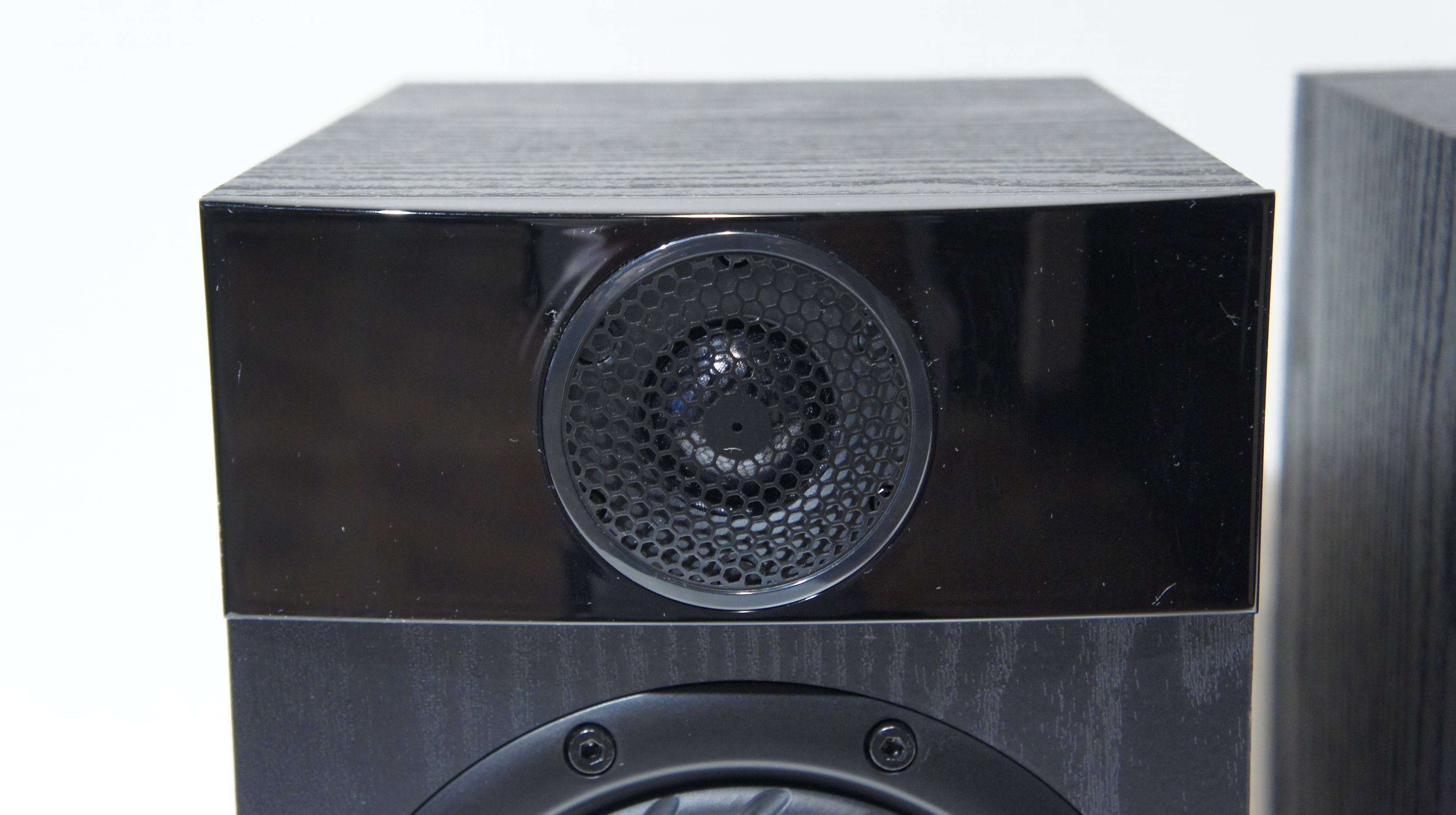 Fyne Audio ファインオーディオ F300 展示処分品 スピーカー｜CAVIN 
